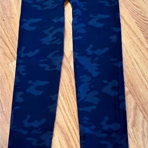 EcoCare Seamless Spanx Leggings Black Camo size Large NWT - Picture 8 of 8